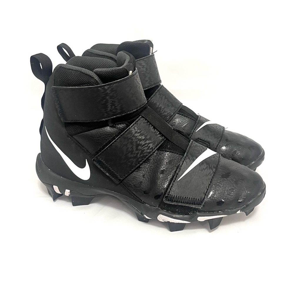 Nike Kids Black and White Shoes